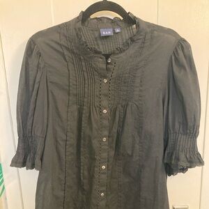 GAP Women's Charcoal Button-Up Blouse